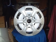 FORD TRANSIT / CONNECT / CUSTOM 16" WHEEL TRIM