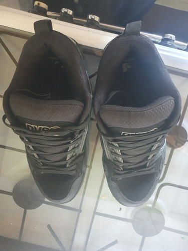 Dvs black men - dvs, skateboarding