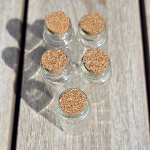 Miniature glass bottles with - glass,