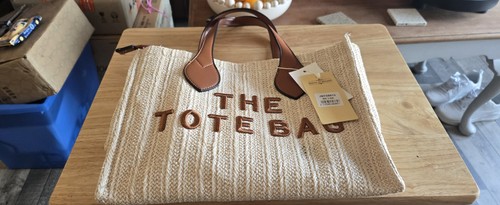 The tote bag handbag - tote,