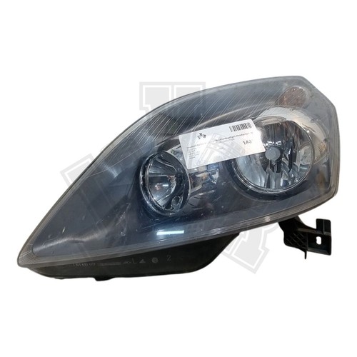 Vauxhall zafira headlight - vauxhall,