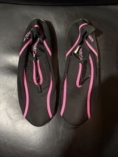 Speedo Water Shoes Black and Pink Women's Size 8 Beach Pool Tubing Rafting