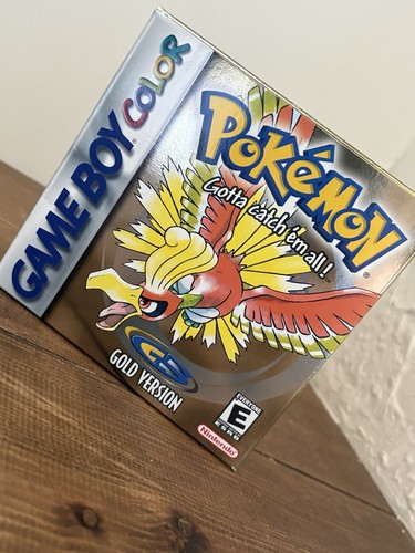 Authentic pokémon gold - pokémon,