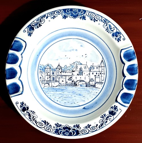 Delft blue hand painted - blue,