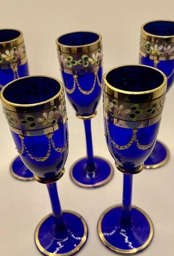 Five vintage venetian - five,