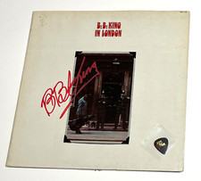 BB KING IN LONDON Signed in Person w/Red Ink Record Album Cover Guitar Pick