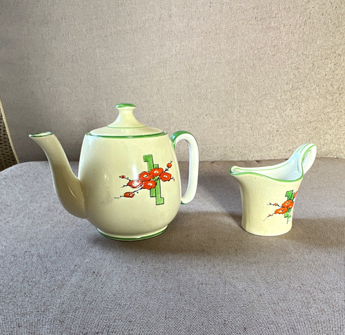 Small art deco - deco, 30’s
