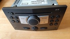 BLAUPUNKT VAUXHALL CD 30 RADIO STEREO CD PLAYER 13 190 856,45116246 USED IN GOOD