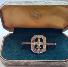 Vintage Gilded Silver Scouts Thanks Badge Birmingham 1962 DG Collins Cased.