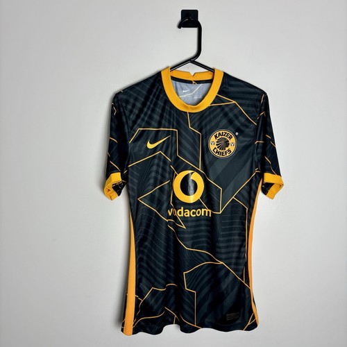 Kaizer chiefs football shirt - chiefs,
