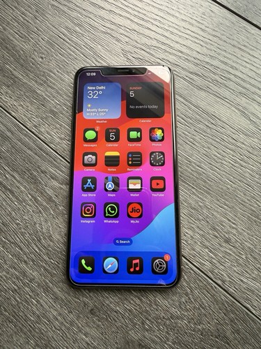 Iphone max 64gb unlocked - max,