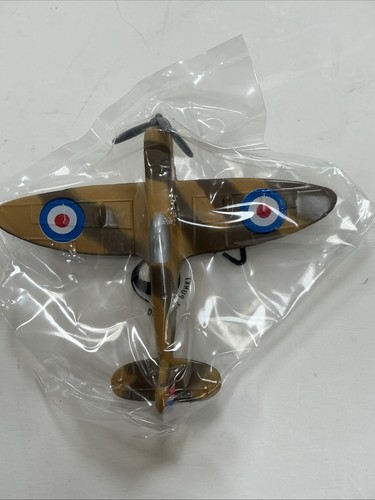 Vintage diecast military - vintage,