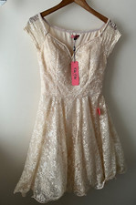 Chi Chi Dress Size 10 New