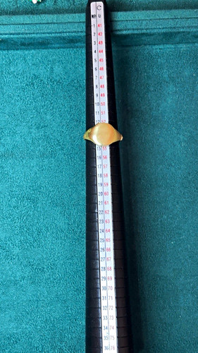 18ct yellow gold - gold, signet