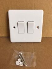 Light Switch 2 Gang  2 Way White Plastic 10A Wall Switch ST1022