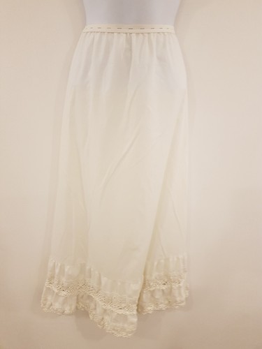 Vintage petticoat skirt - petticoat,