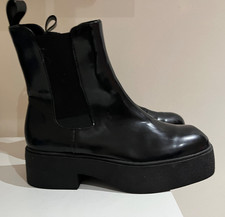 H&M Divided Boots Size UK 3