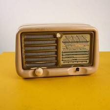 vintage jealous valve radio G.110