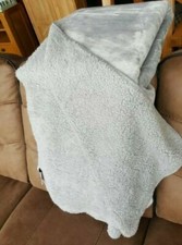 Malini Cosy Throw, fleece