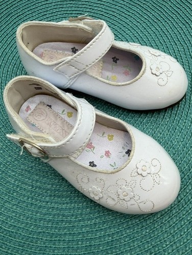 Baby girl white - faux, patent