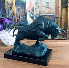 Bronze figure bull sculpture
