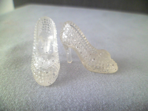 Pair orig barbie dolls - pair,
