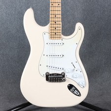 G&L Legacy Tribute Series - White - 2nd Hand