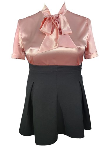 Pink glossy satin short