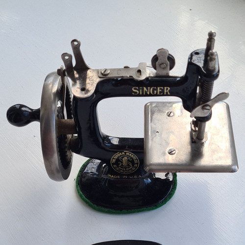 Singer antique clamp mini - antique,