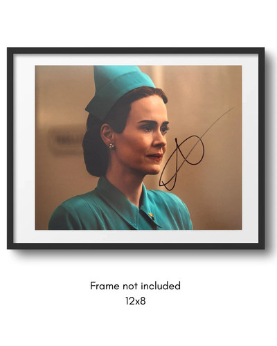 Sarah paulson hand signed - sarah,