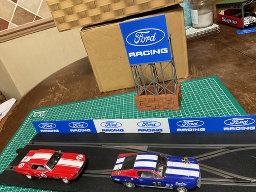 Slot car scenery ford - car,