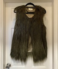 Size 14 Dark Green Faux Fur