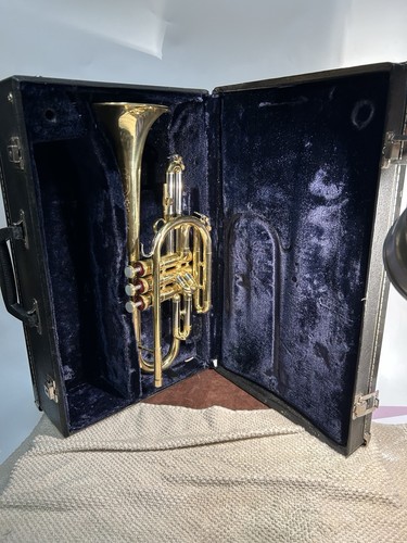 Vintage conn brass cornet - conn, w