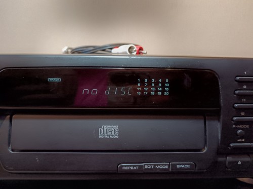 Kenwood 950 player - cd, rca