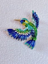 Sparkly Blue Green Hummingbird