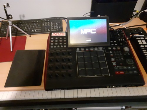 Akai mpc music production - music,