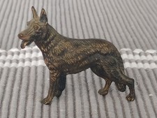 SMALL HARD PLASTIC FIGURINE of