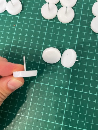 33x nail furniture glides - on,