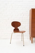 Arne Jacobsen Ant Chair for