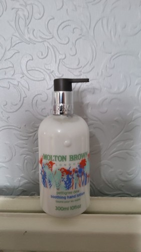 Pettigree dew molton brown - molton,