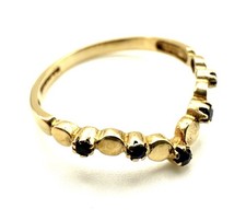 9ct Gold Sapphire Wishbone