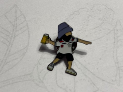 England cheeky pin - ,
