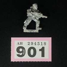 CATACHAN JUNGLE FIGHTER