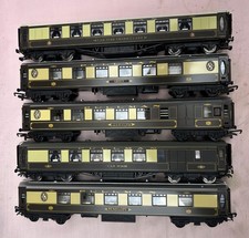 HORNBY 00GAUGE SOUTHERN ‘PULLMAN’ CLASS COACHES X 5