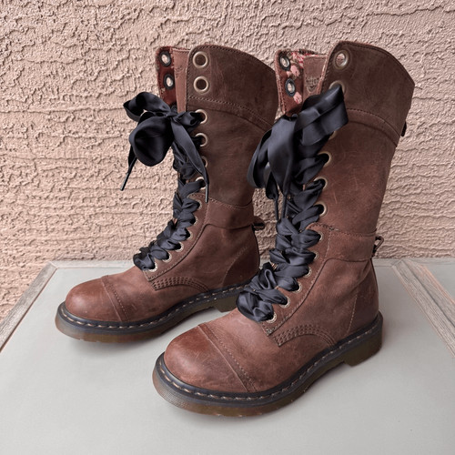 Martens triumph boots - triumph,