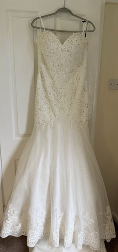 David tutera wedding dress - tutera,