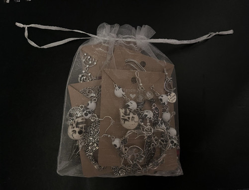 Mystery lot jewellery bag - mystery,