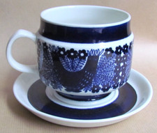 ARABIA FINLAND BLUEBIRD / SINILINTU LARGE / BREAKFAST CUP & SAUCER (Ref9949)