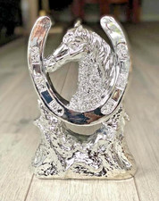 Horse Shoe Ornament Crushed Diamond Crystal Gypsy Traveller Silver Bling Display