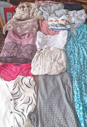 Ladies size bundle - ladies, 22-24